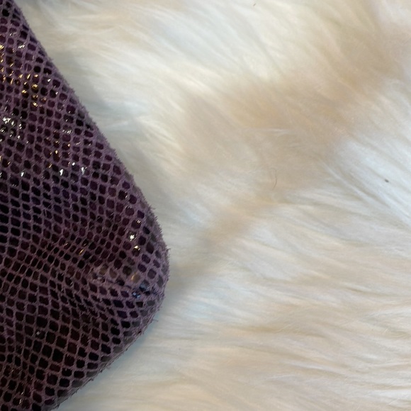 Coach crossbody purse adjustable purple and gold leather - Picture 6 of 8